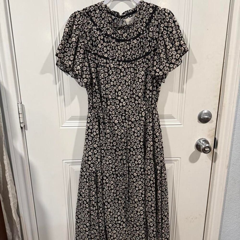 Birds of Paradis by Trovata Floral Midi Dress Black White Smocked Cottagecore